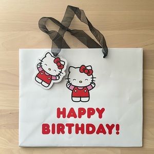 Small Hello Kitty gift bag